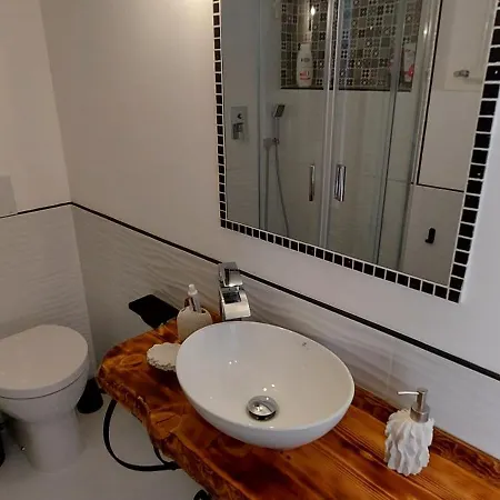 La Tavernetta Apartment *